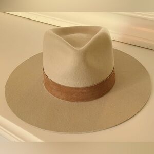 Gigi Pip Miller Fedora Ivory Size 57 (8/M) NEW $138